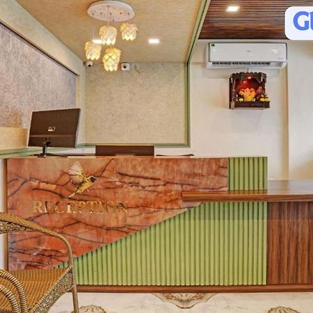 Glitz Hotels Golden Birds - Mahape, Нави Мумбай Екстериор снимка